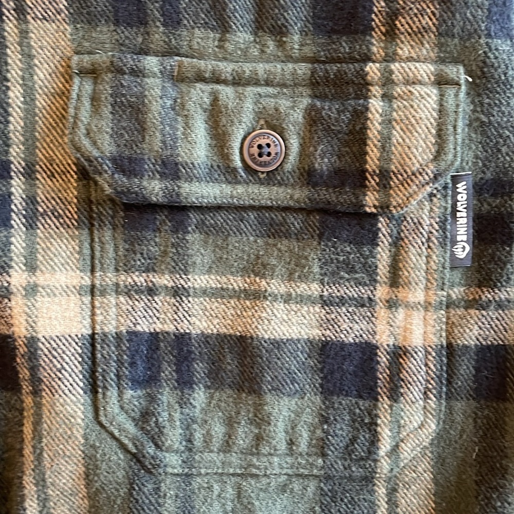 Wolverine Flannel. Green Plaid. XL - Picture 3 of 3